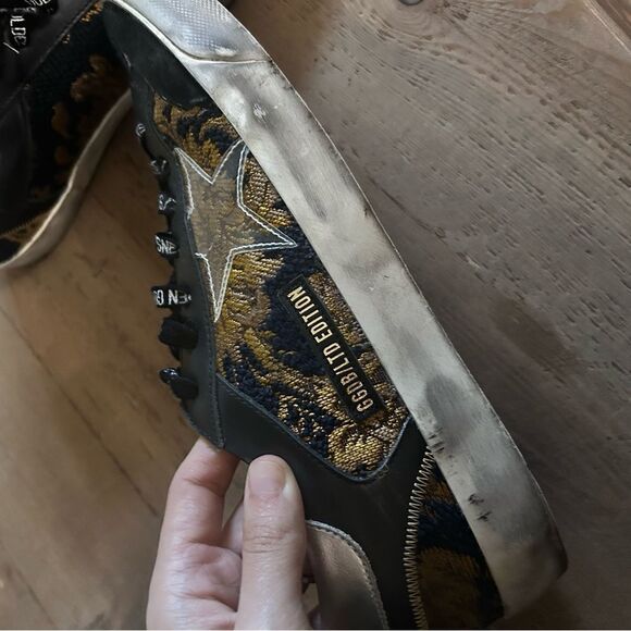 Golden Goose Black and Gold damask tapestry Sneakers - Picture 4 of 12